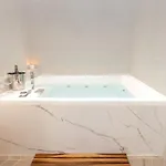 Amphitrite Hotel