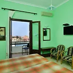 Hotel Amphitrite 3*