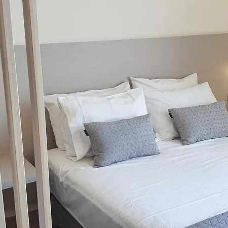 Hotel Amphitrite 3*