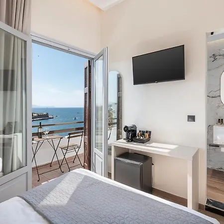 Hotel Amphitrite 3*