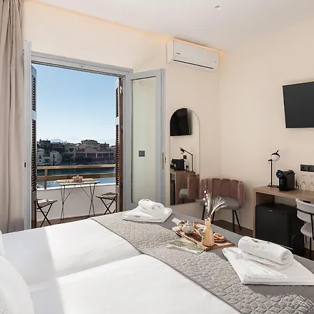 Amphitrite Hotell 3*